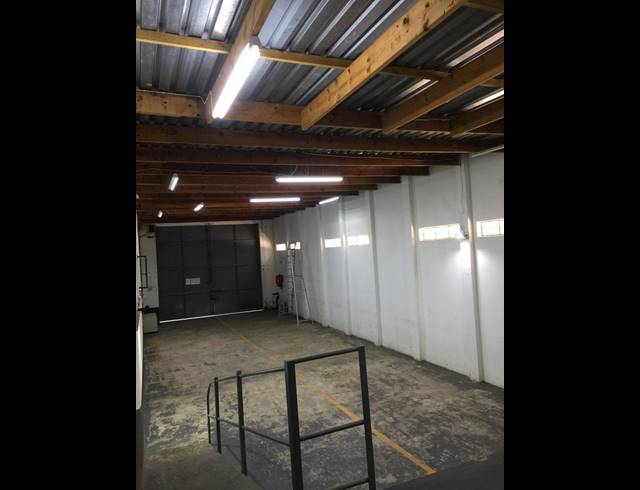 1,012M² BUILDING FOR SALE IN DUNDEE
